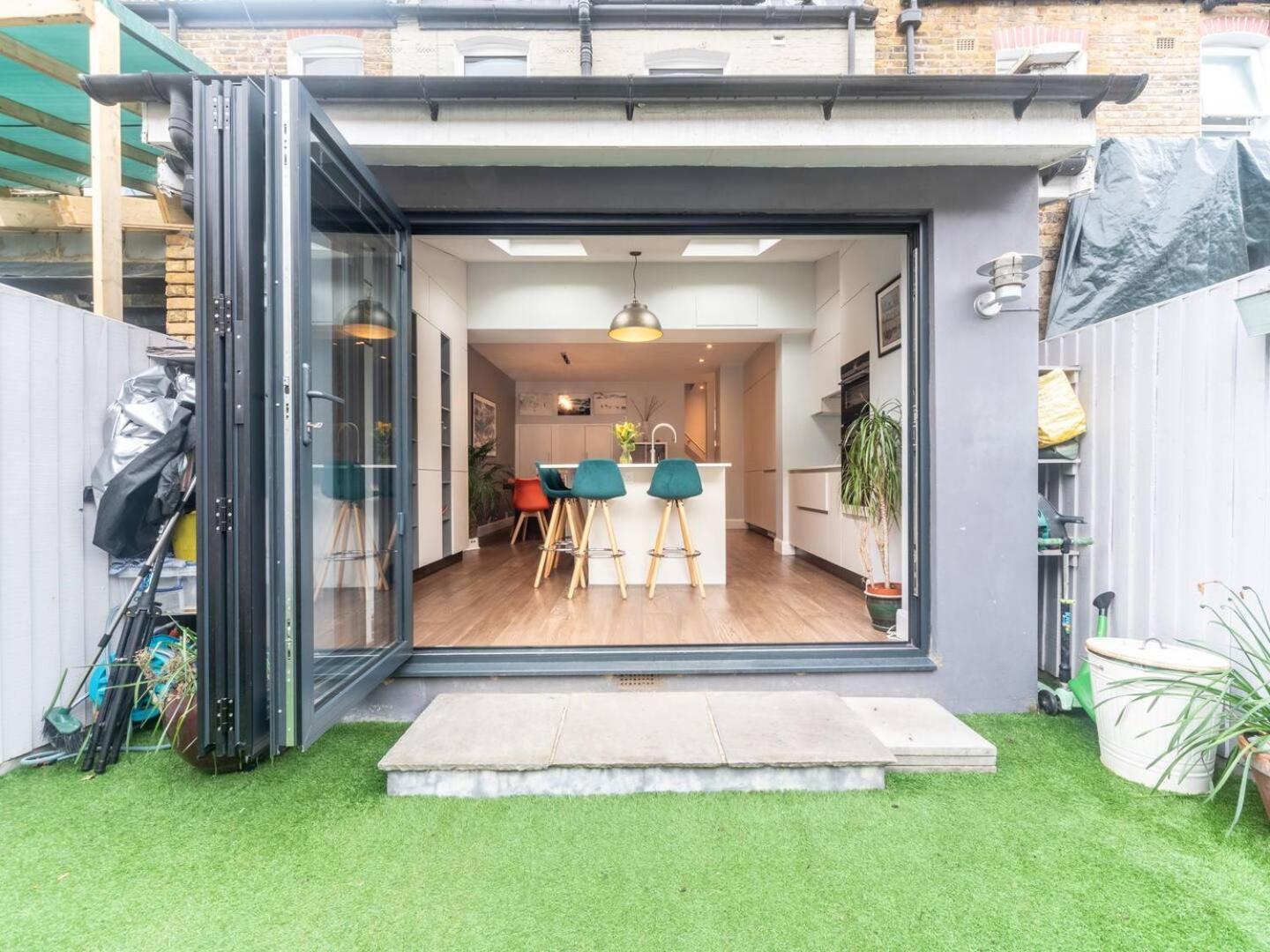 Pass The Keys - Wonderful Family In Earlsfield Casa vacanze Londra